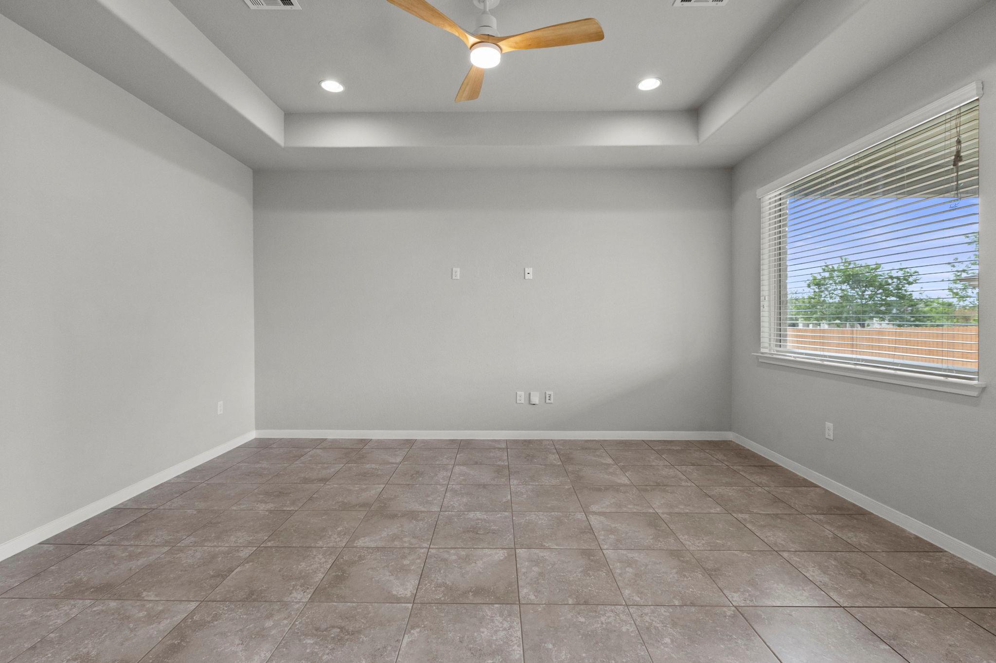 2309 Lyla Ln, Leander, TX 78641