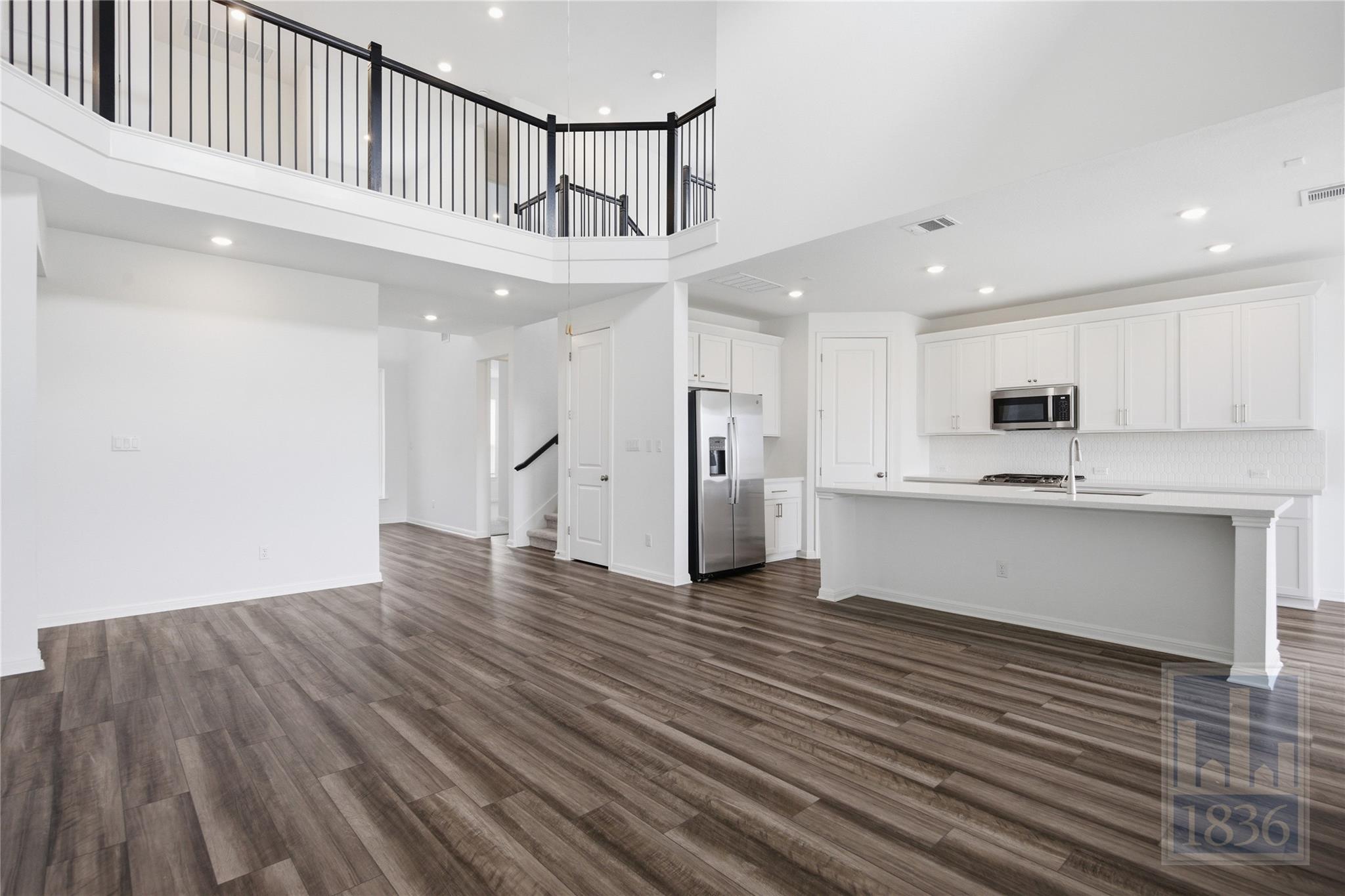 12713 Brave Tenderfoot Trl, Buda, TX 78610