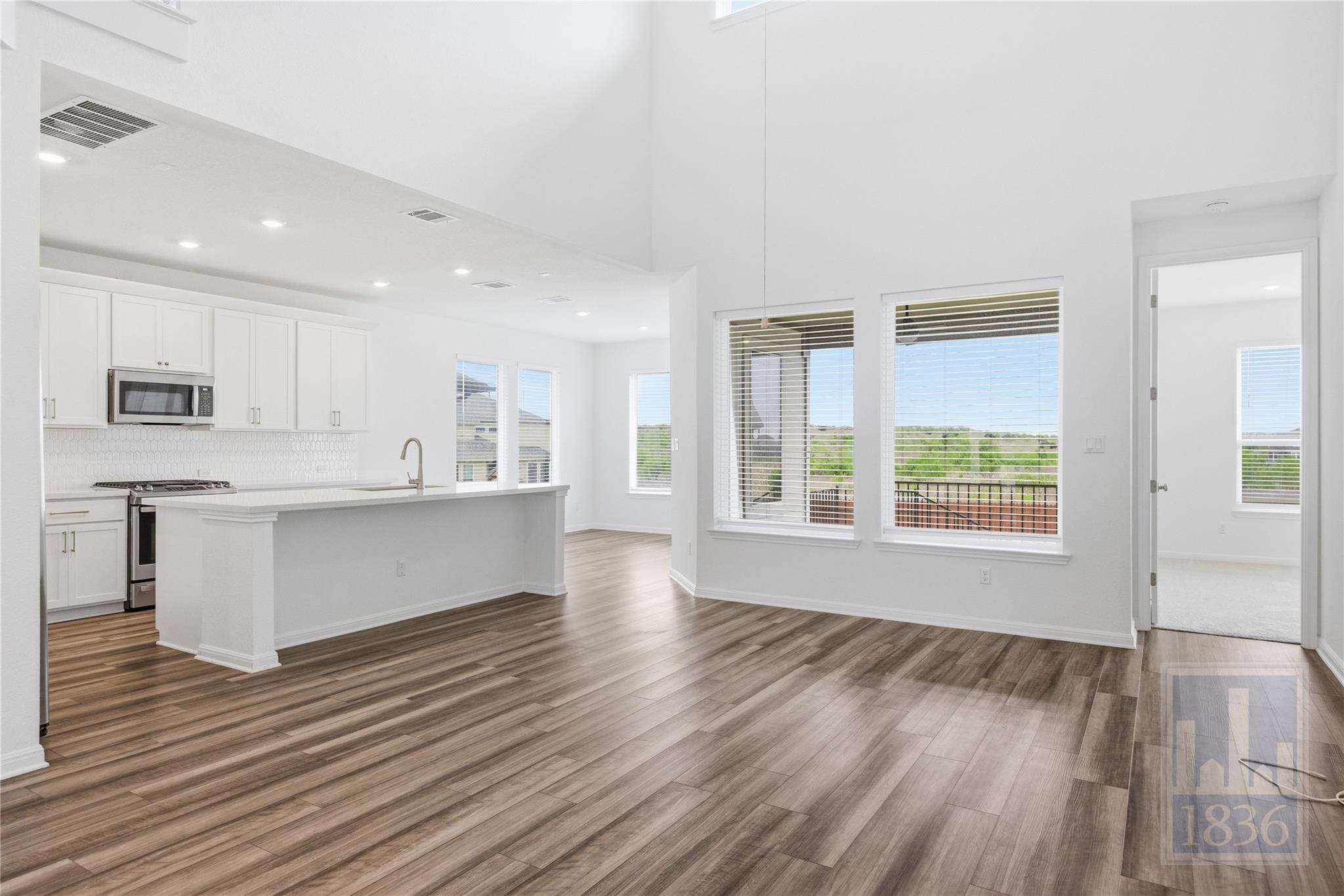 12713 Brave Tenderfoot Trl, Buda, TX 78610