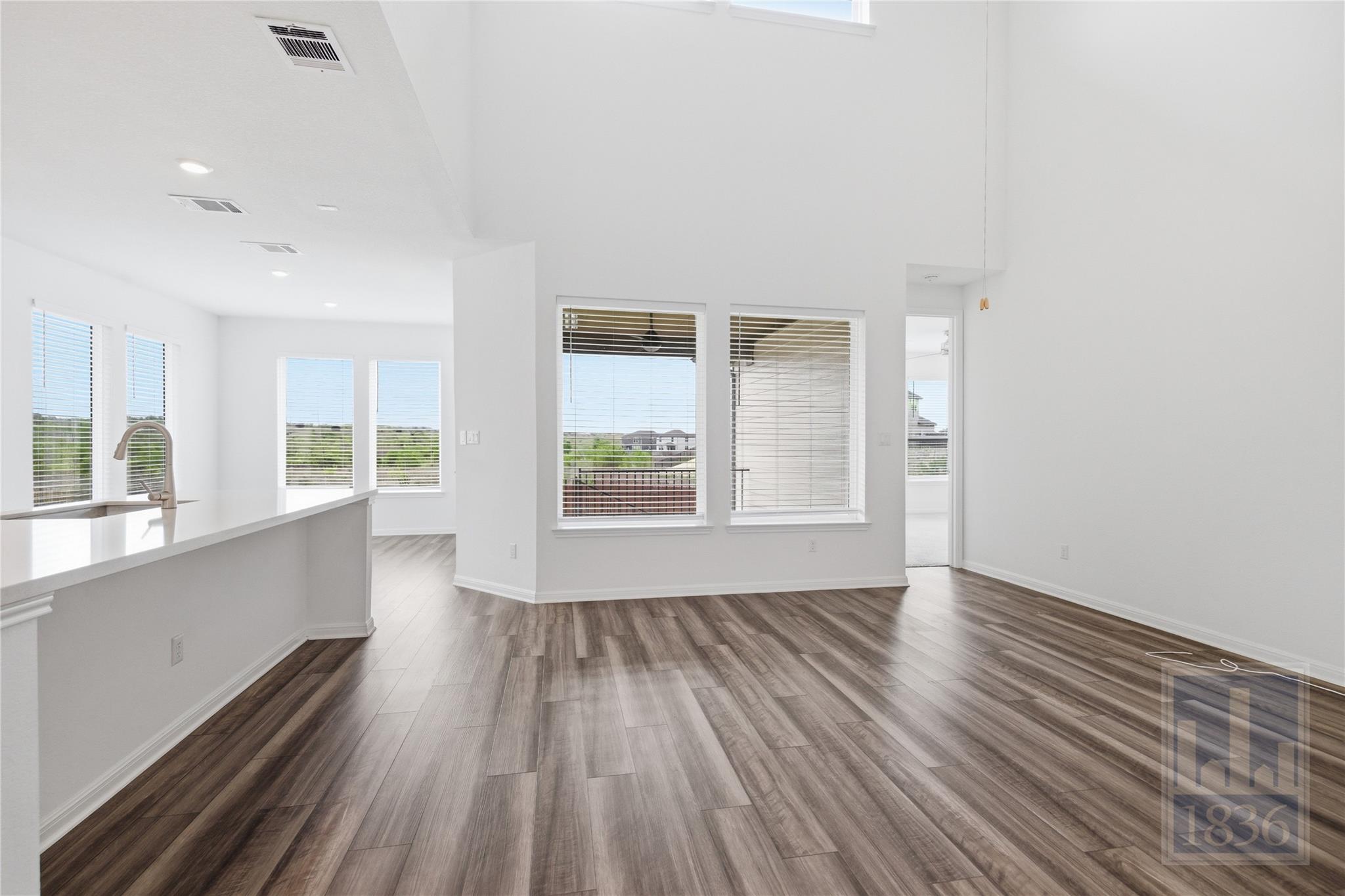 12713 Brave Tenderfoot Trl, Buda, TX 78610