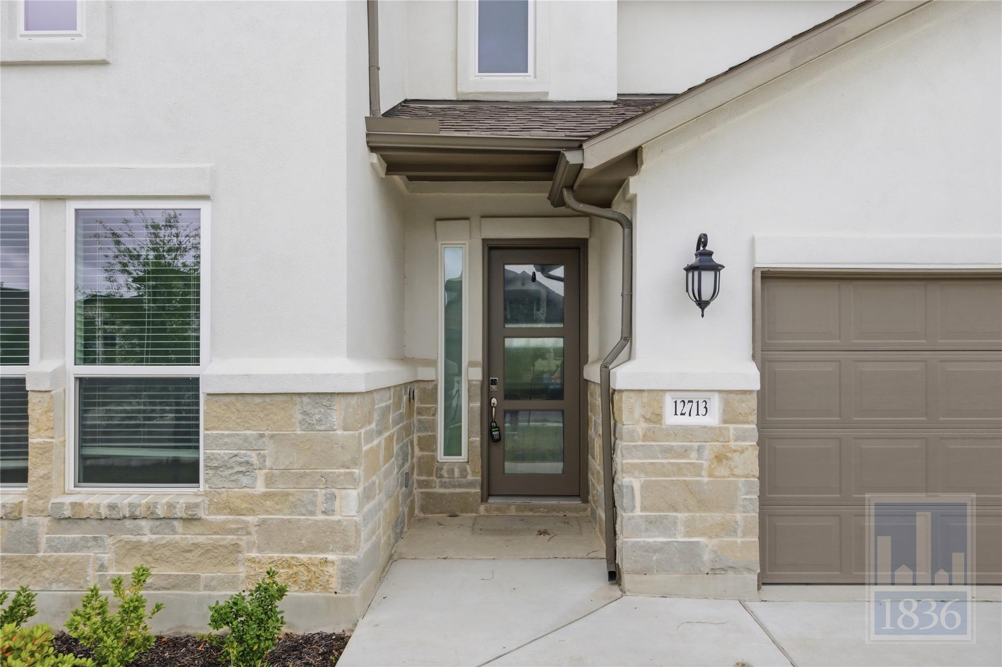 12713 Brave Tenderfoot Trl, Buda, TX 78610