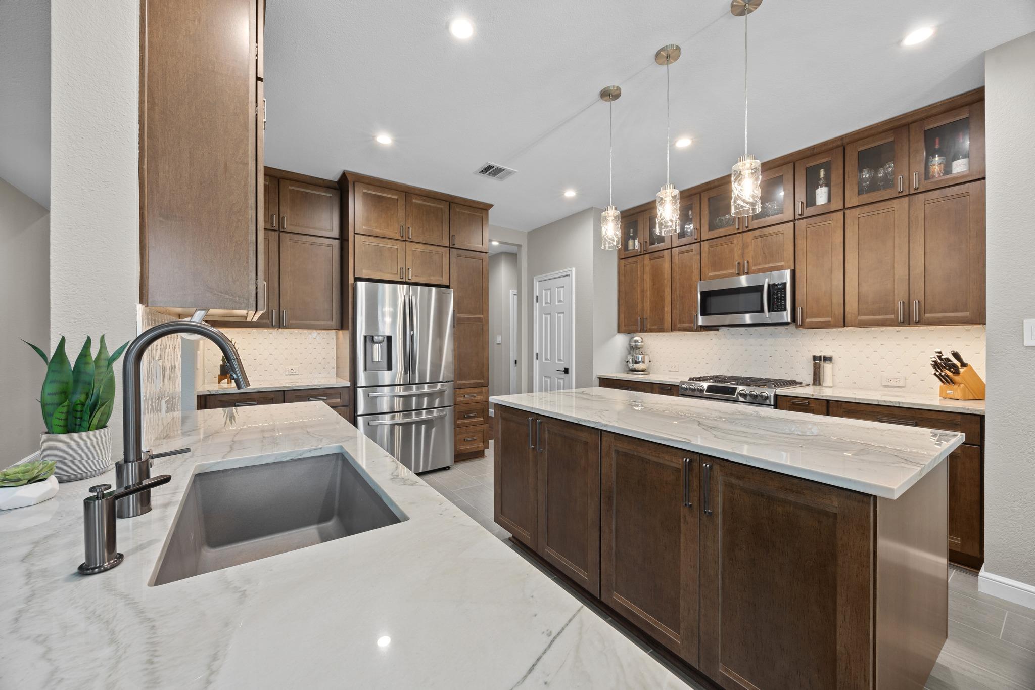 3512 Endless Shore Dr, Pflugerville, TX 78660