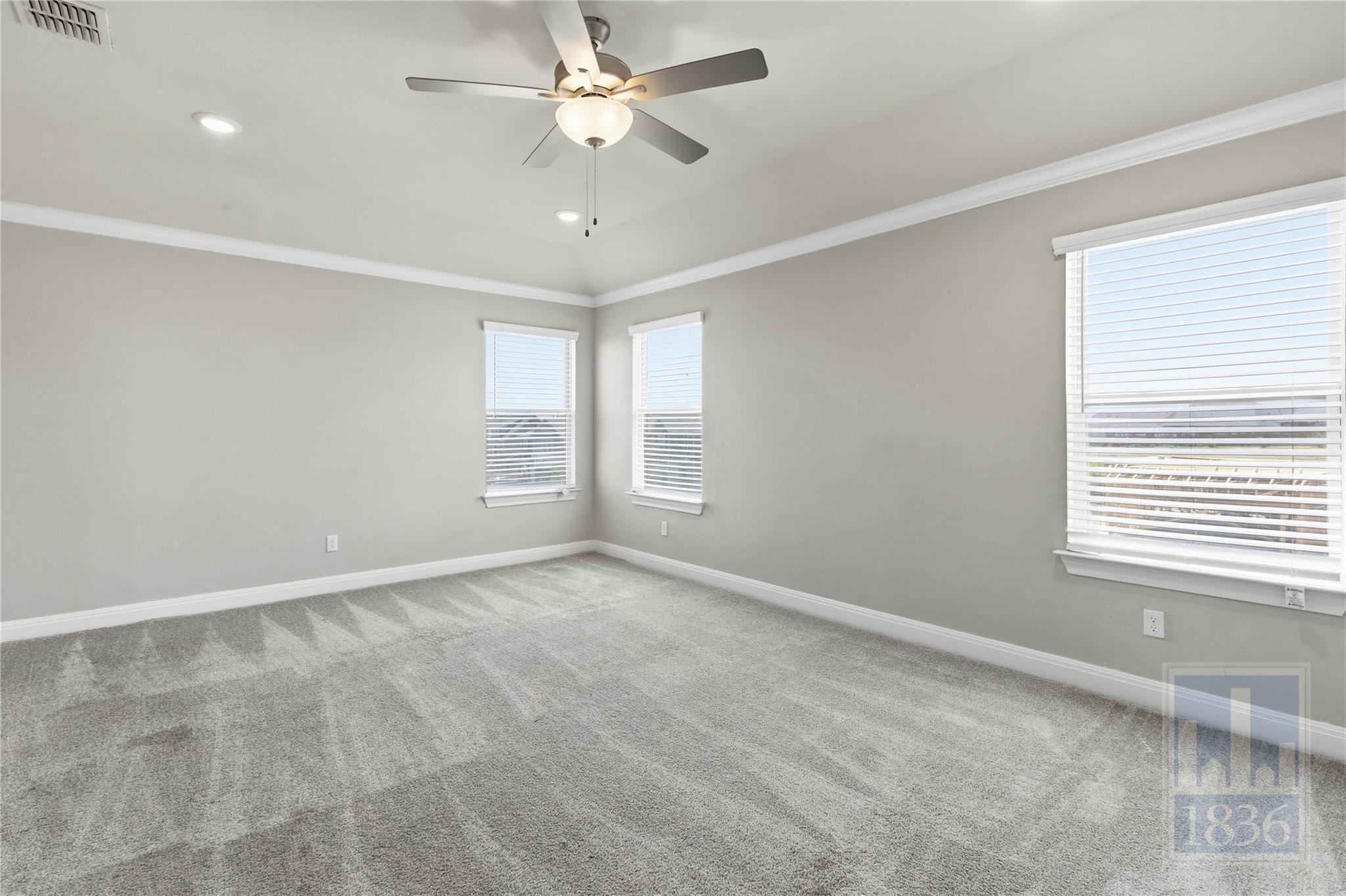 555 Purple Heart Dr, Buda, TX 78610