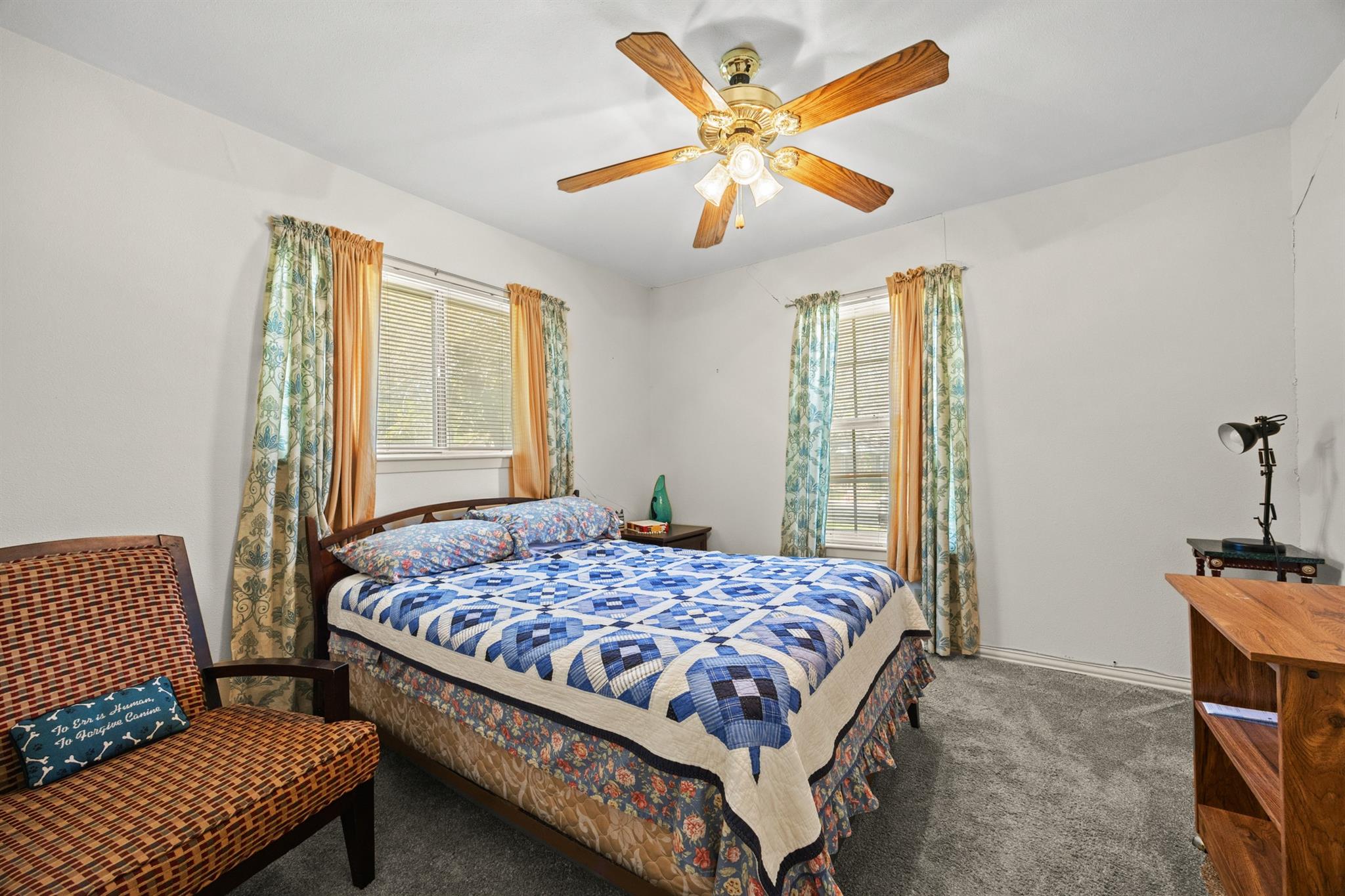 3205 Laguna Dr, Austin, TX 78741