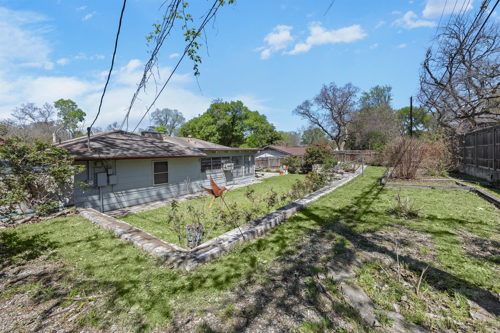 3205 Laguna Dr, Austin, TX 78741