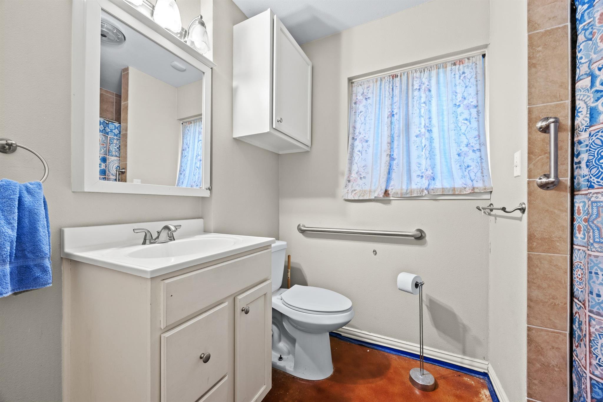 3205 Laguna Dr, Austin, TX 78741