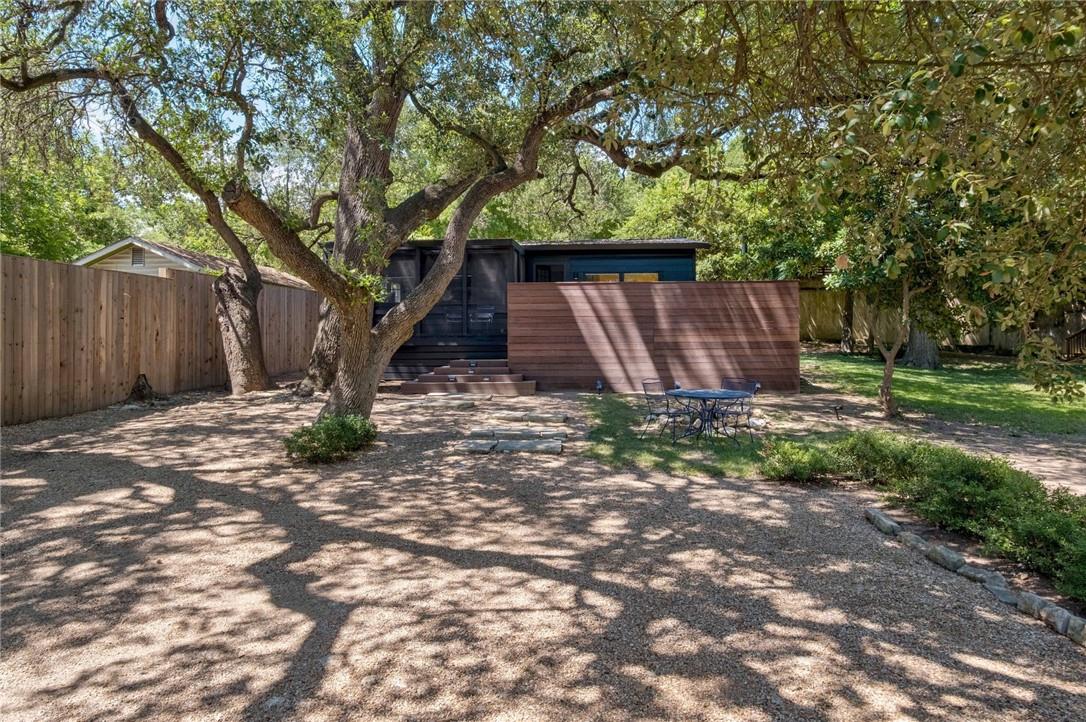 503 E Live Oak St, Austin, TX 78704