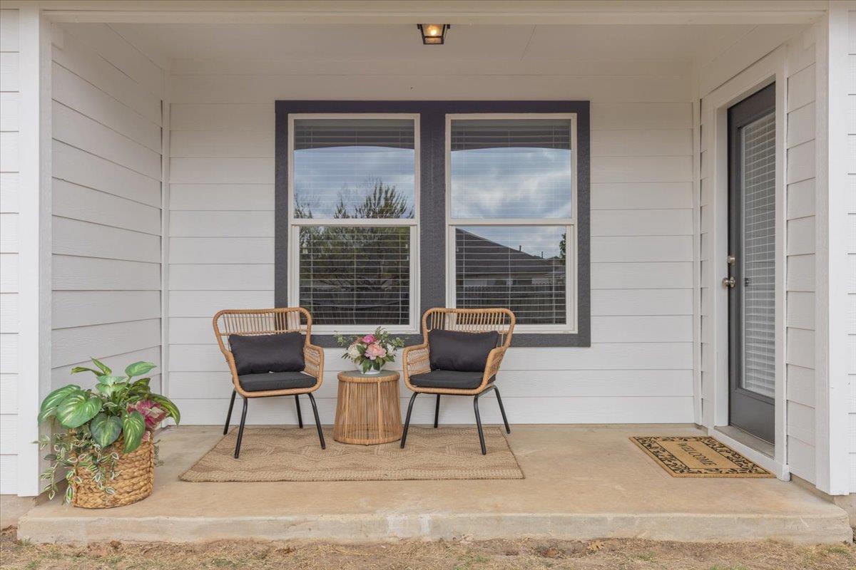 473 Goddard, Kyle, TX 78640