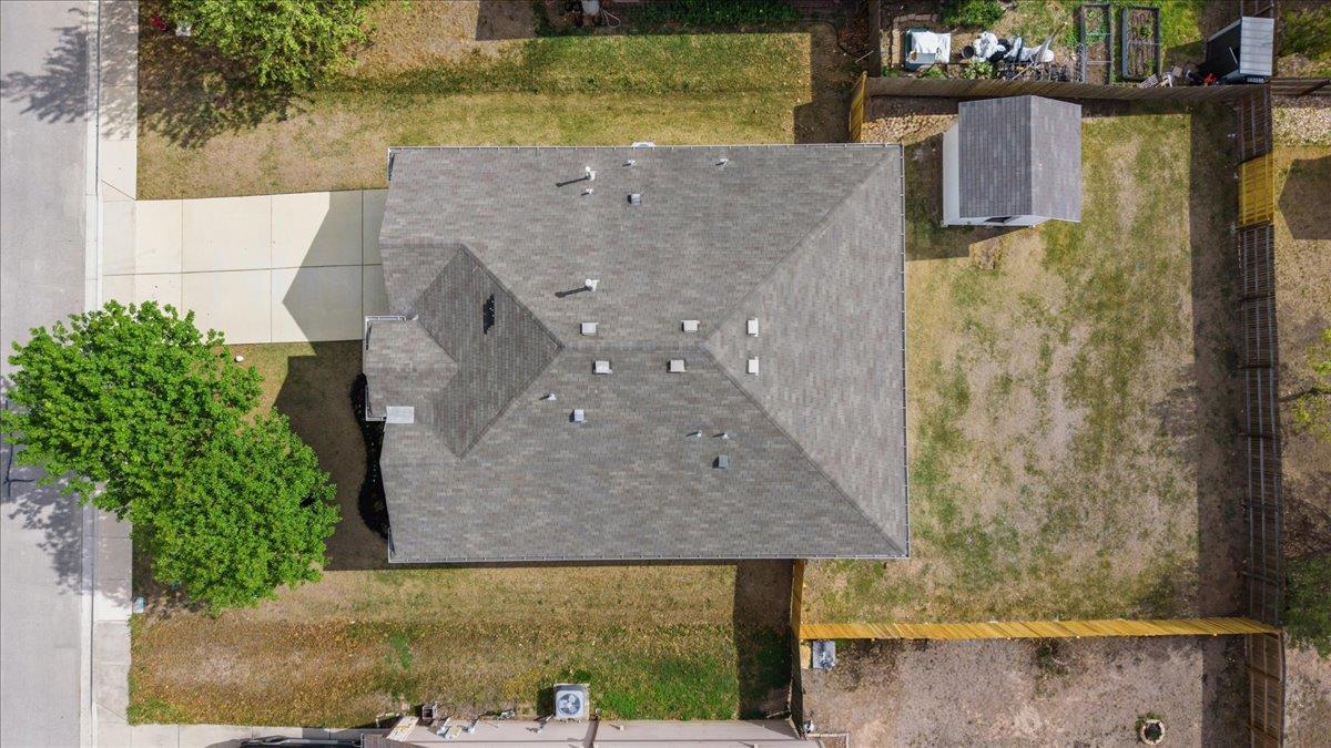 473 Goddard, Kyle, TX 78640