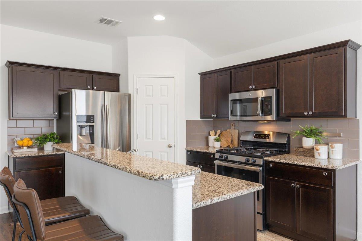 473 Goddard, Kyle, TX 78640