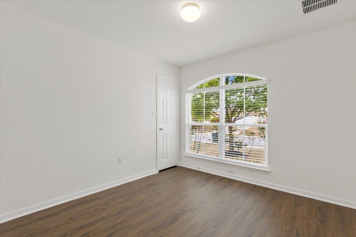 473 Goddard, Kyle, TX 78640