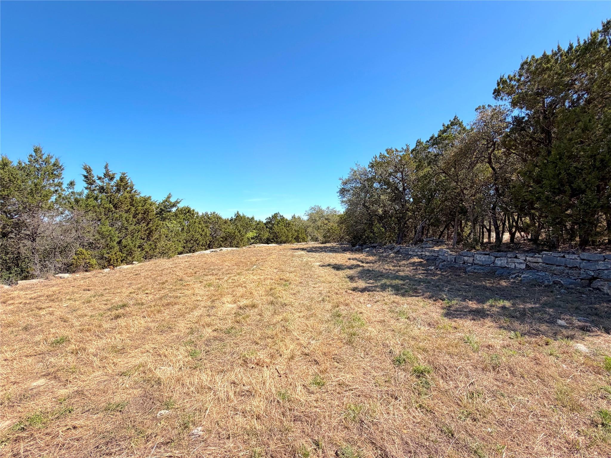 124 Calhoon Ct, Canyon Lake, TX 78133