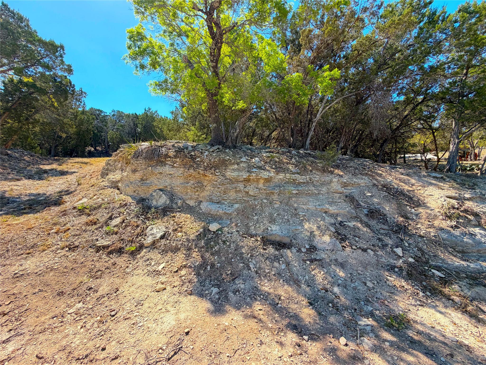 124 Calhoon Ct, Canyon Lake, TX 78133