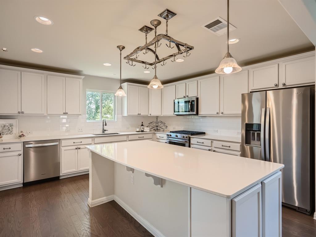 419 Holiday Creek Ln, Georgetown, TX 78633