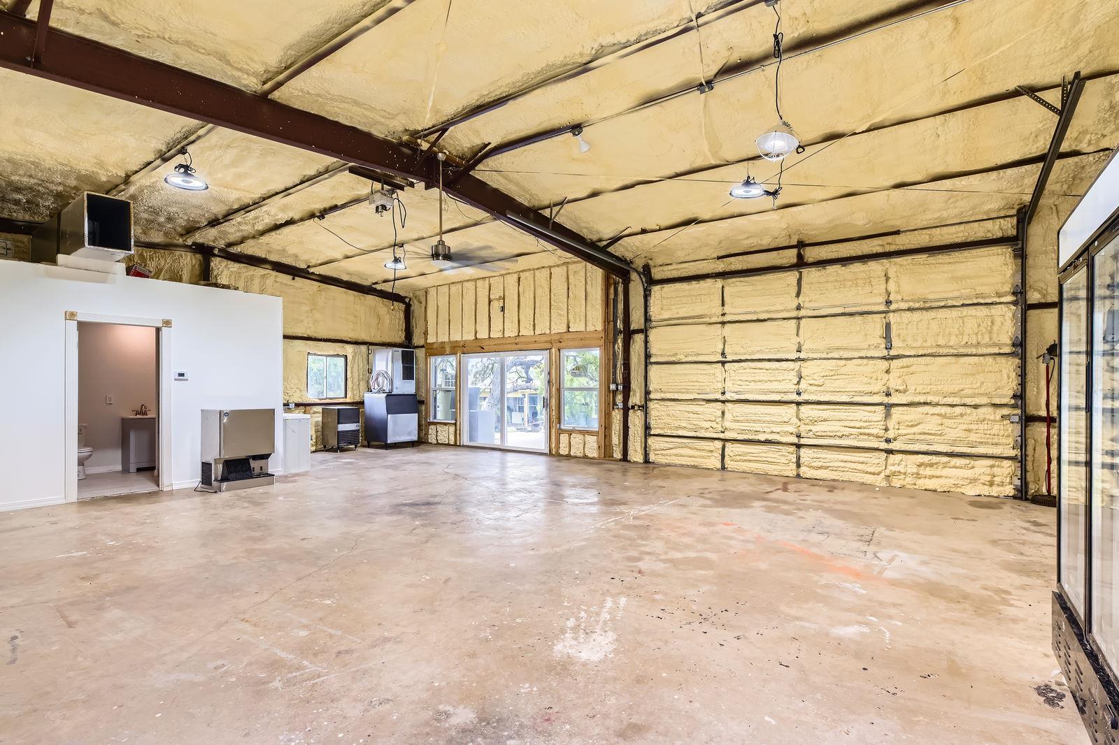 480 Grandpa Rd, Lockhart, TX 78644