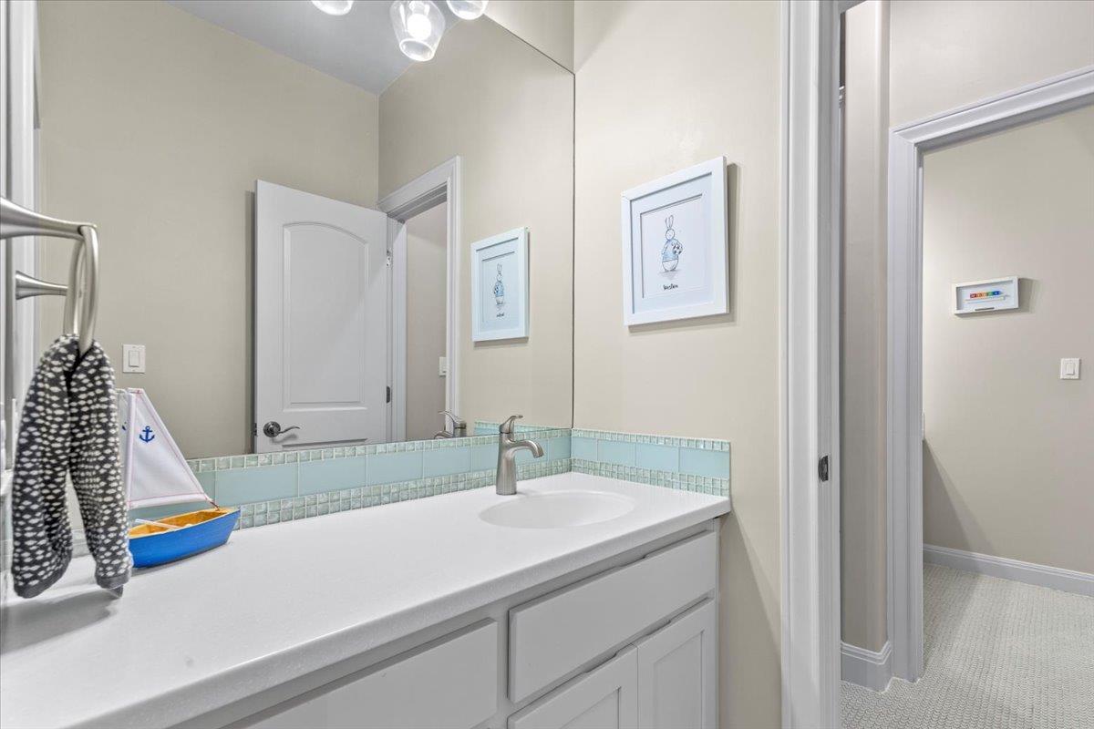 2206 W 11th St, Austin, TX 78703