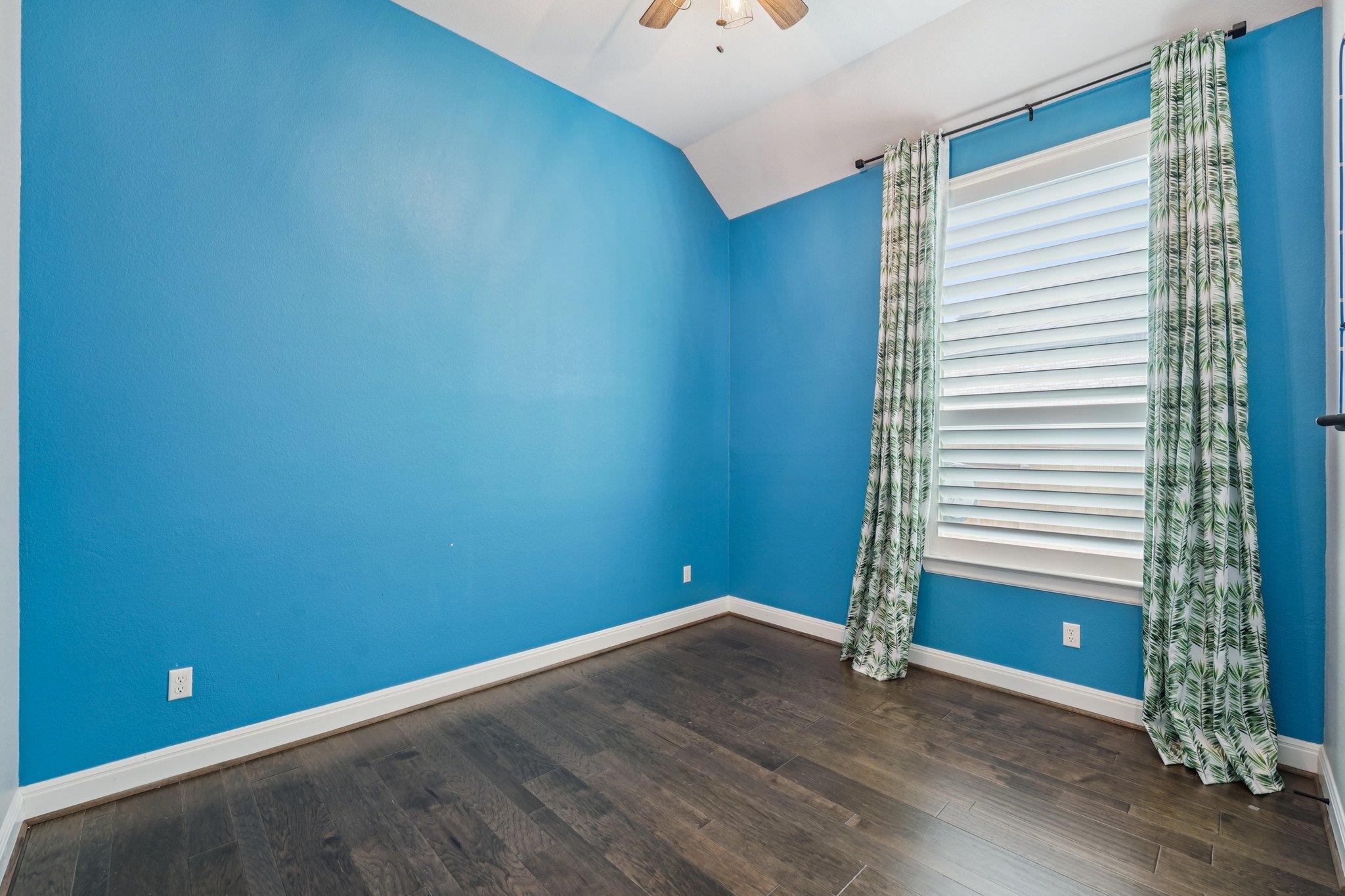 197 Left Fork Rd, Kyle, TX 78640