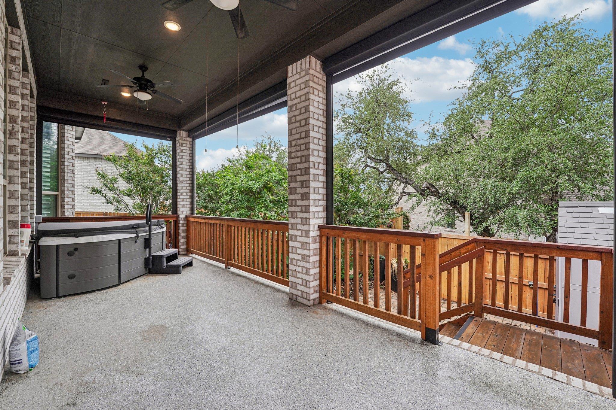 197 Left Fork Rd, Kyle, TX 78640