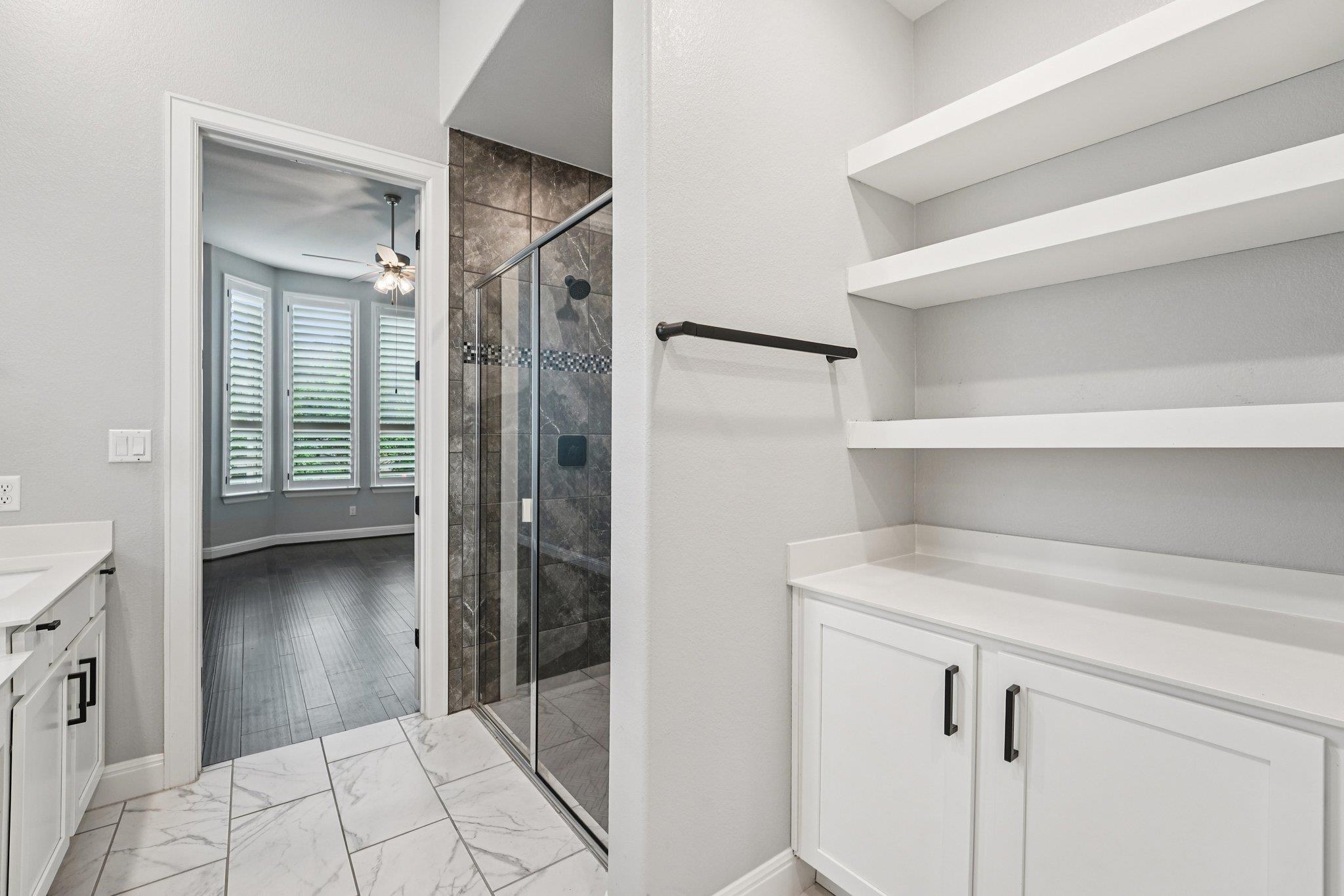 197 Left Fork Rd, Kyle, TX 78640