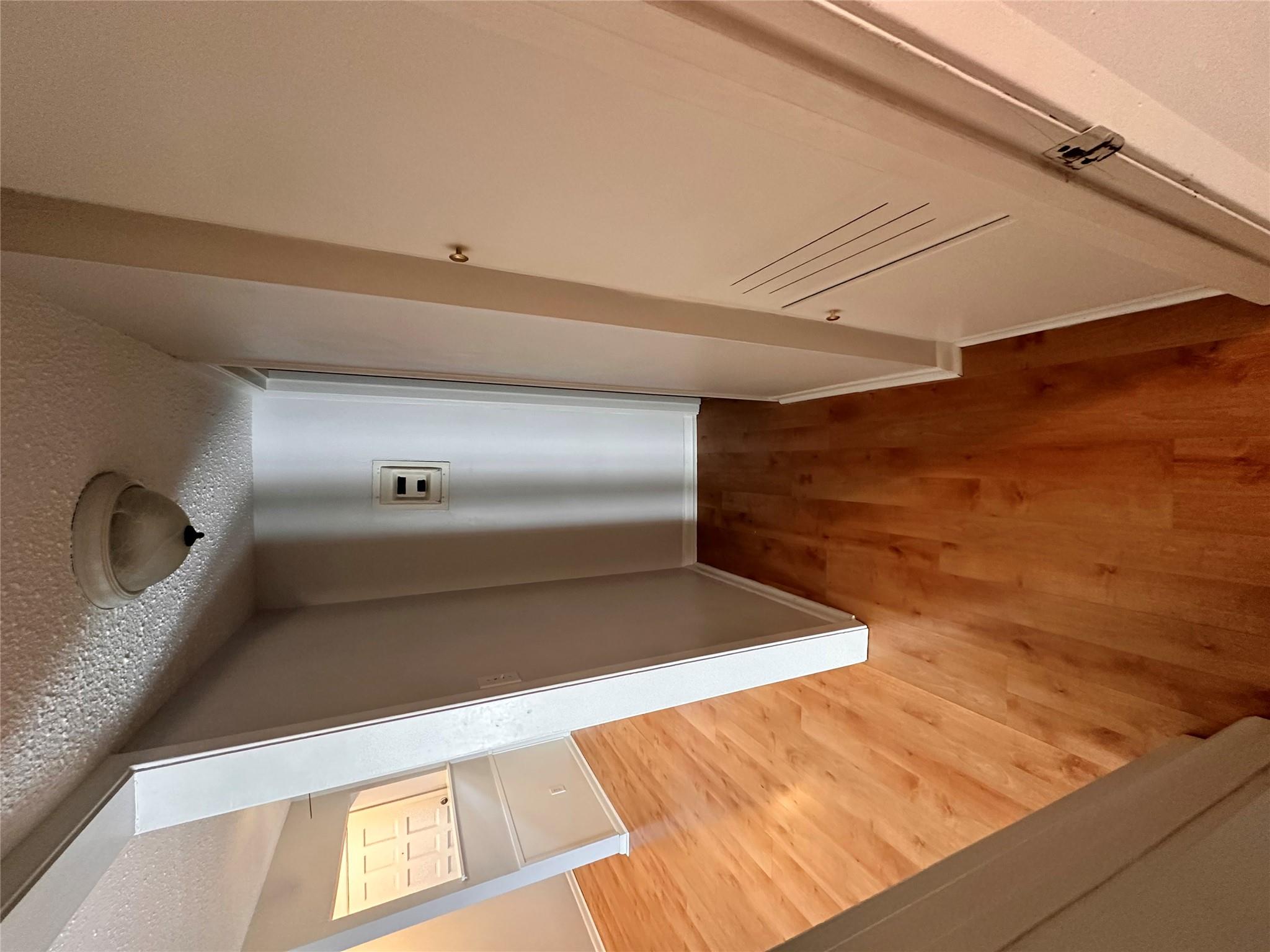 1725 Toomey Rd Rd # 201, Austin, TX 78704