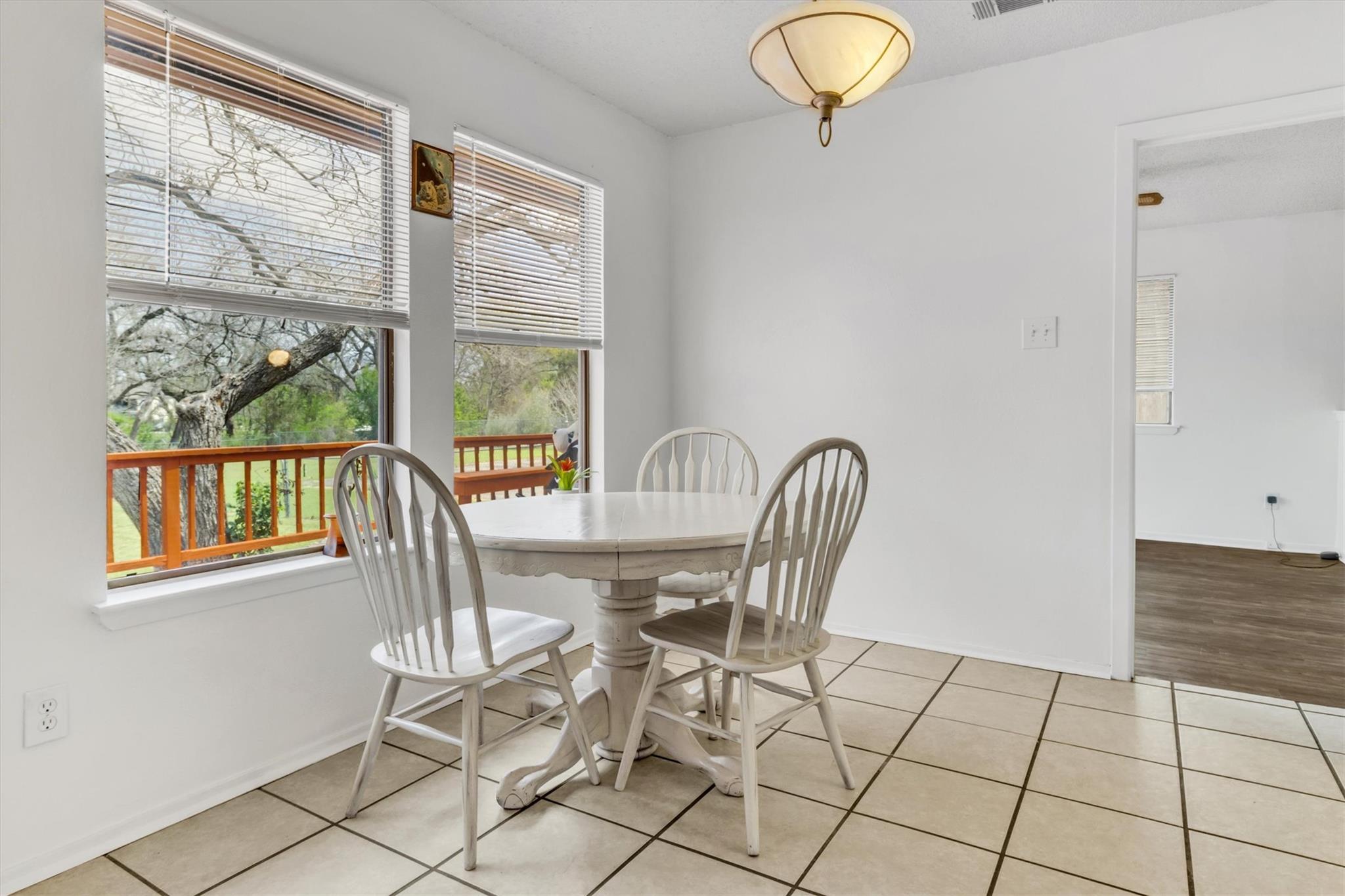 1008 Hermitage Dr, Austin, TX 78753