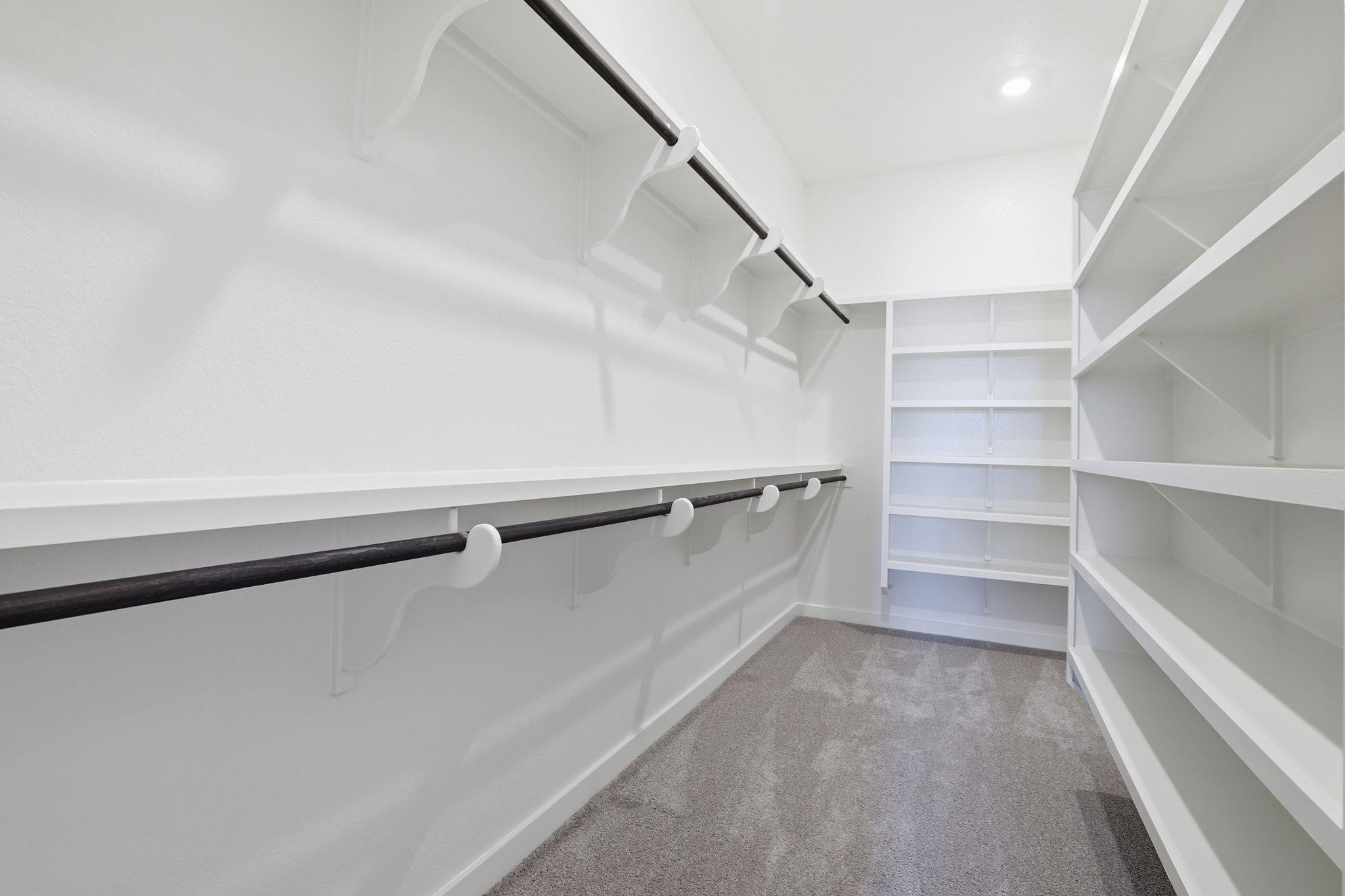 905 Pullman St, Leander, TX 78641