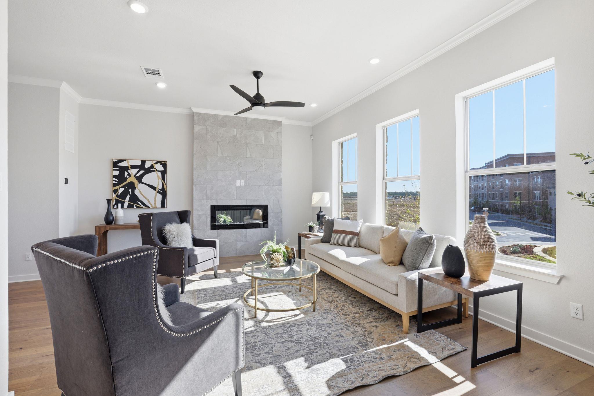 905 Pullman St, Leander, TX 78641