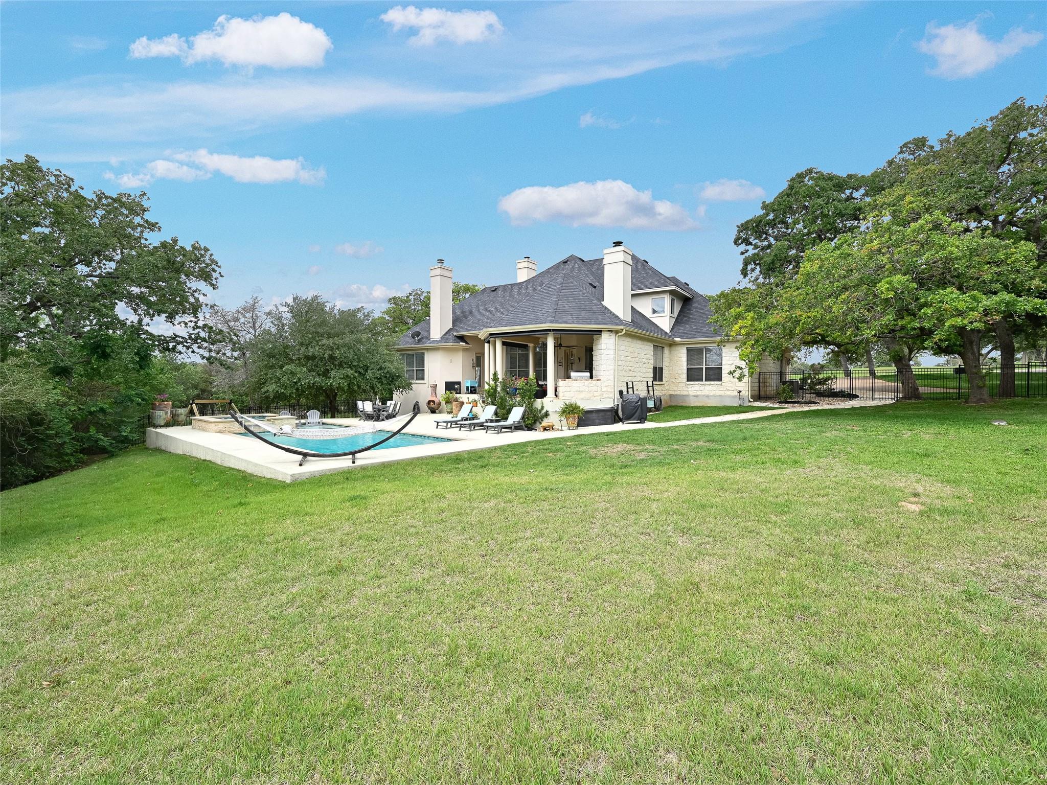 247 Colovista Pkwy, Bastrop, TX 78602