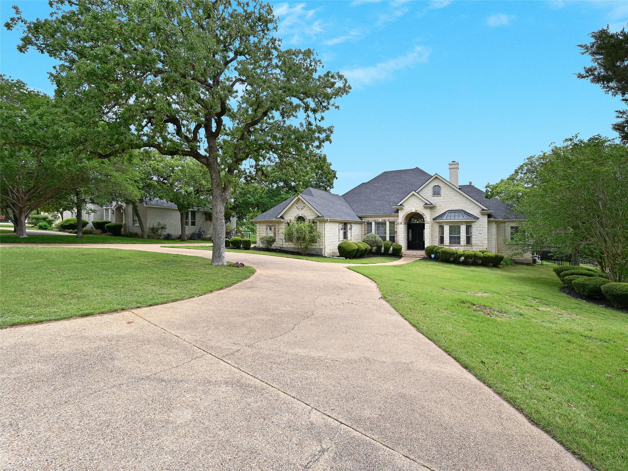 247 Colovista Pkwy, Bastrop, TX 78602