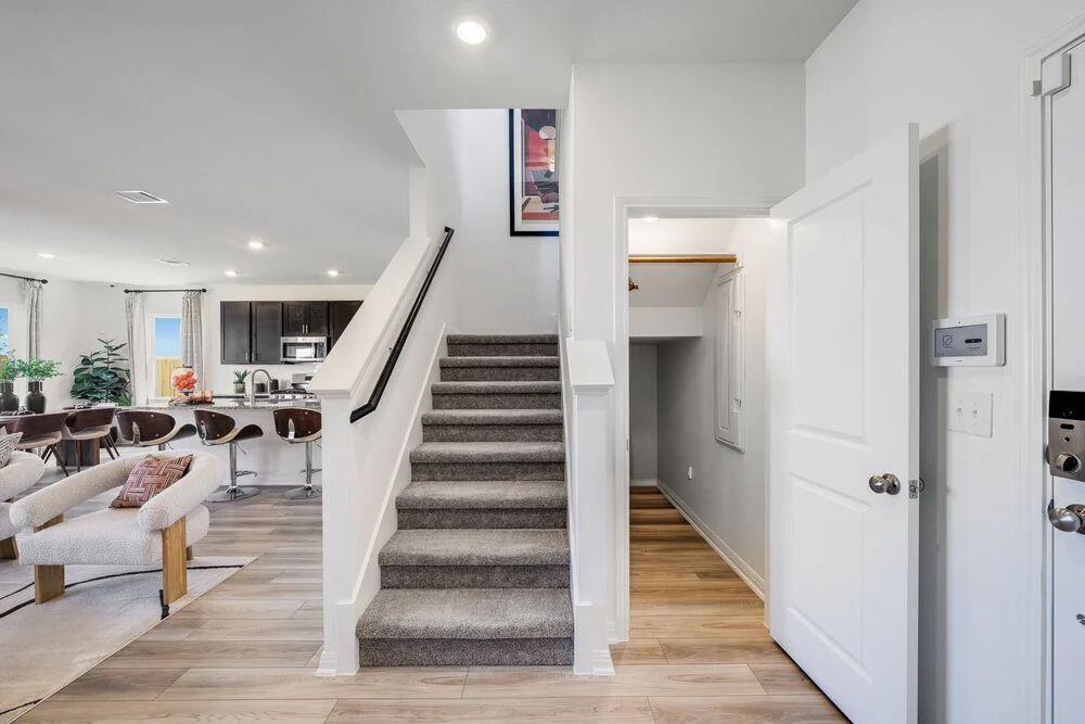 14118 Edna Maxine Walk, Del Valle, TX 78617