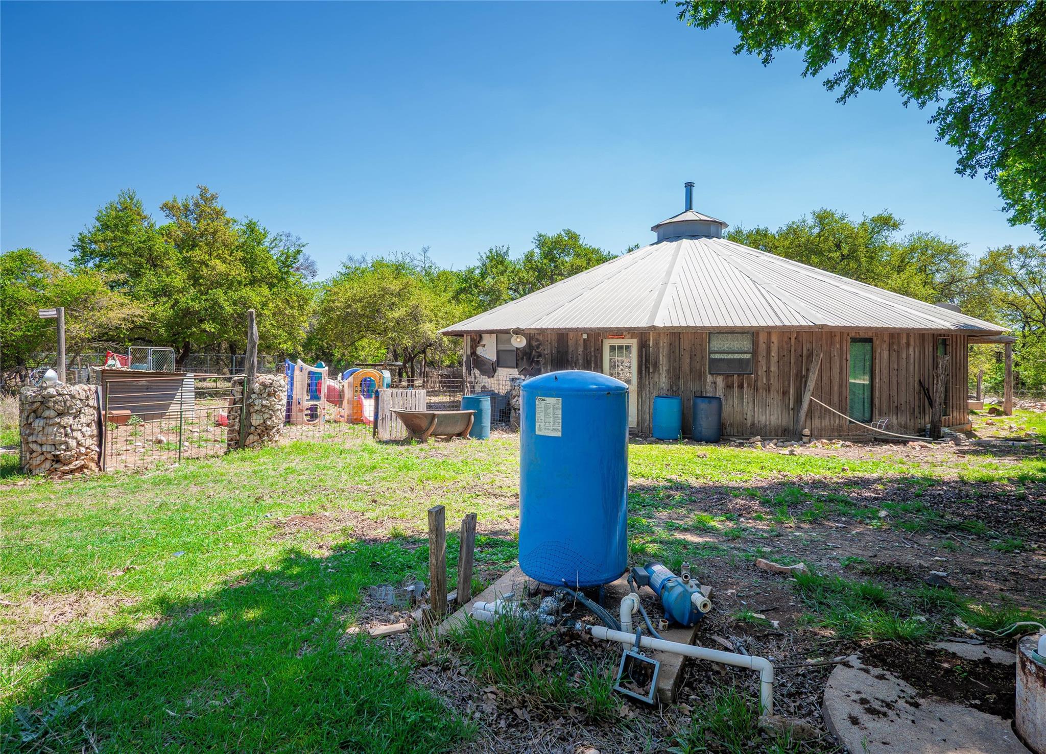 21500 Firefly Rd, Florence, TX 76527