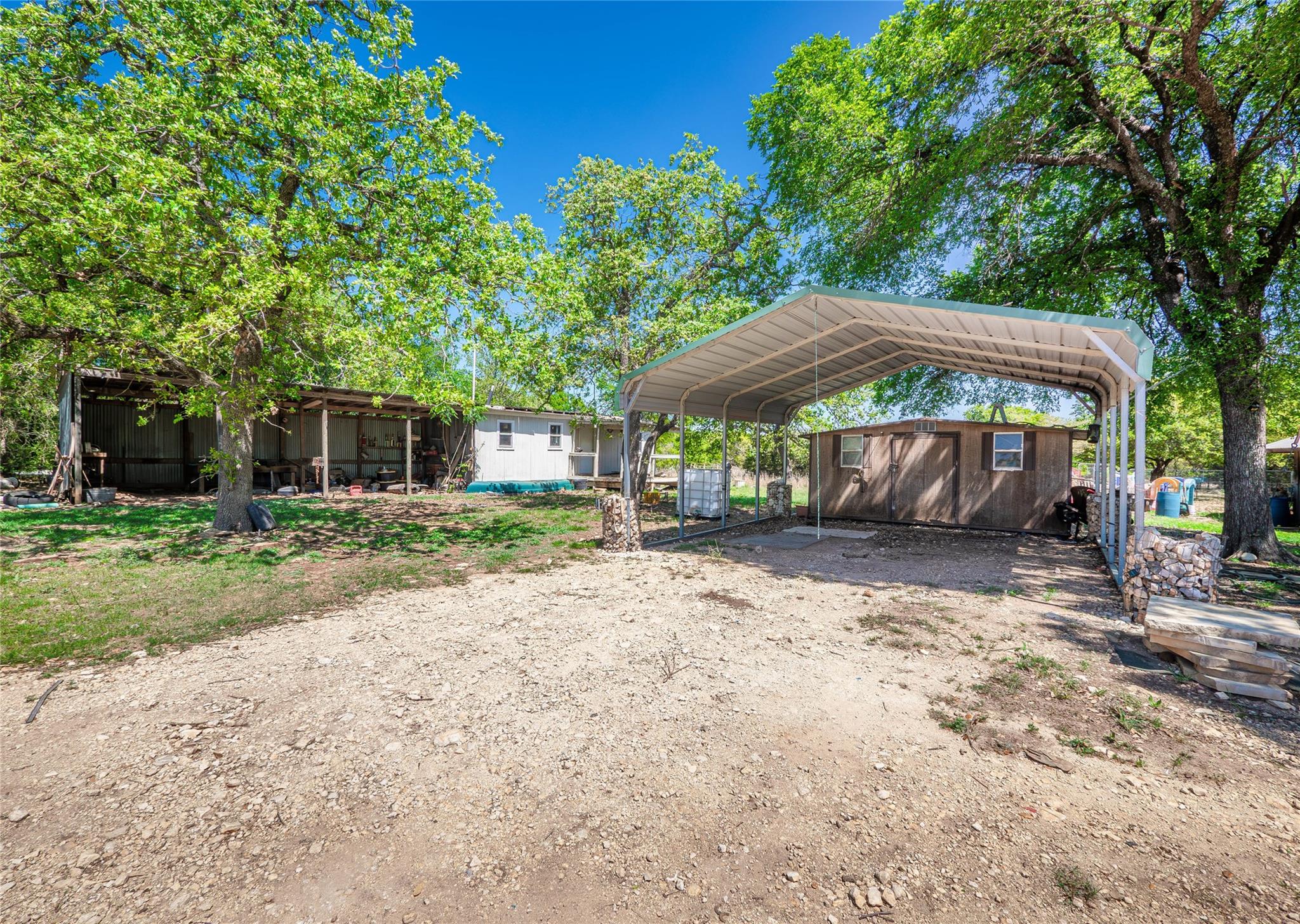 21500 Firefly Rd, Florence, TX 76527