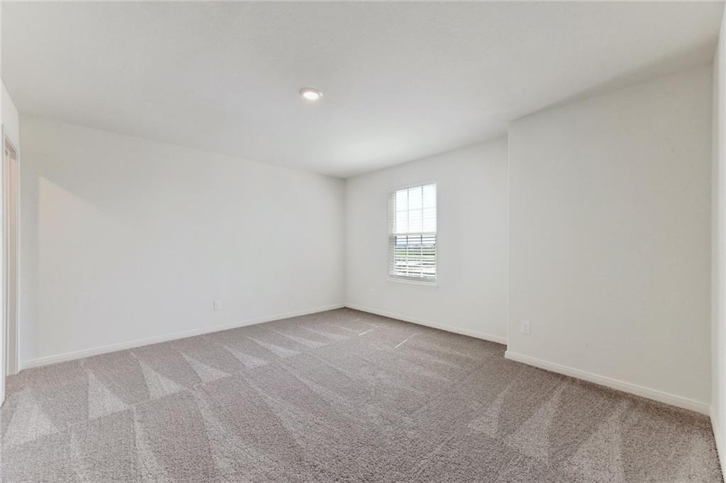 105 Brunswick Ln, Jarrell, TX 76537