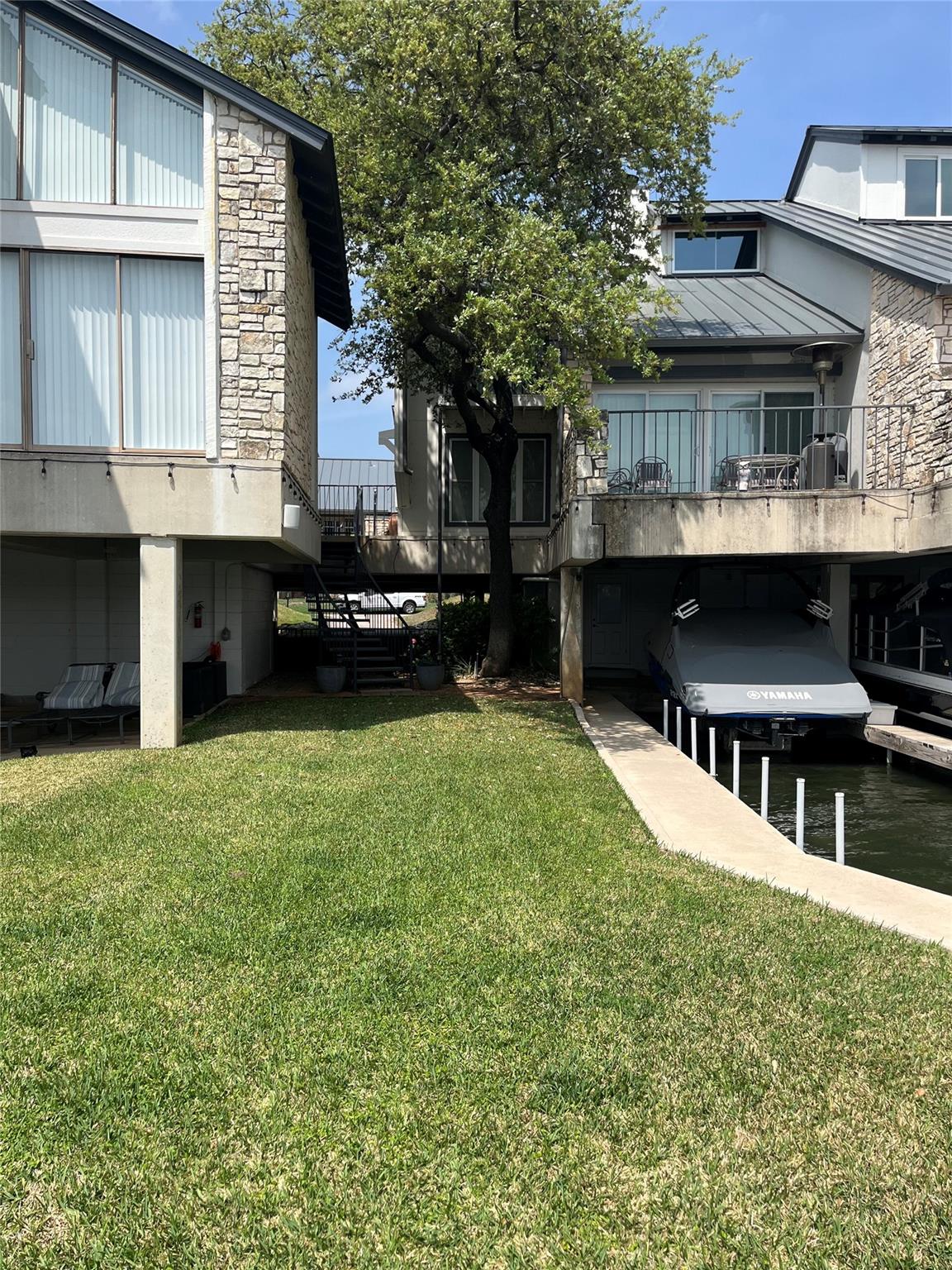 103 Island Dr # 8, Horseshoe Bay, TX 78657
