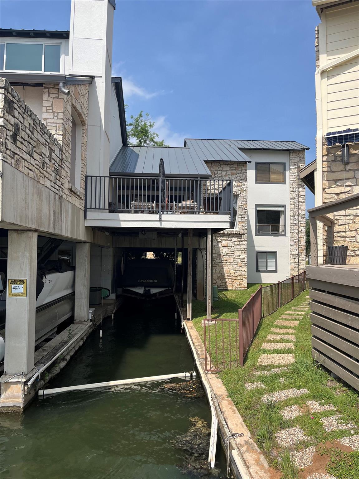 103 Island Dr # 8, Horseshoe Bay, TX 78657