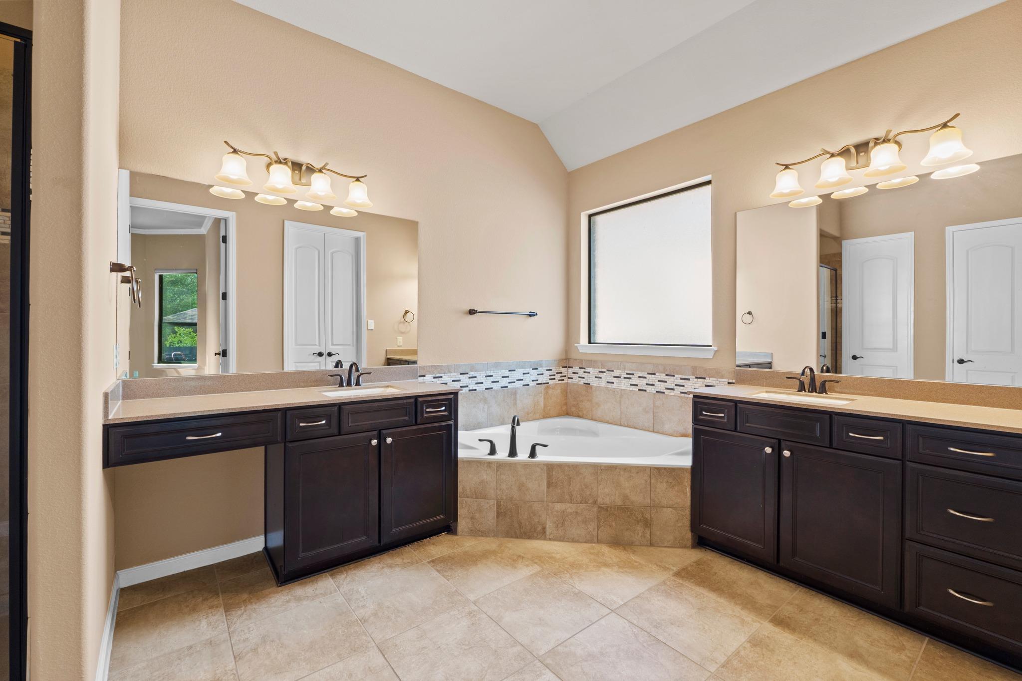 1710 Foxboro Ln, Cedar Park, TX 78613