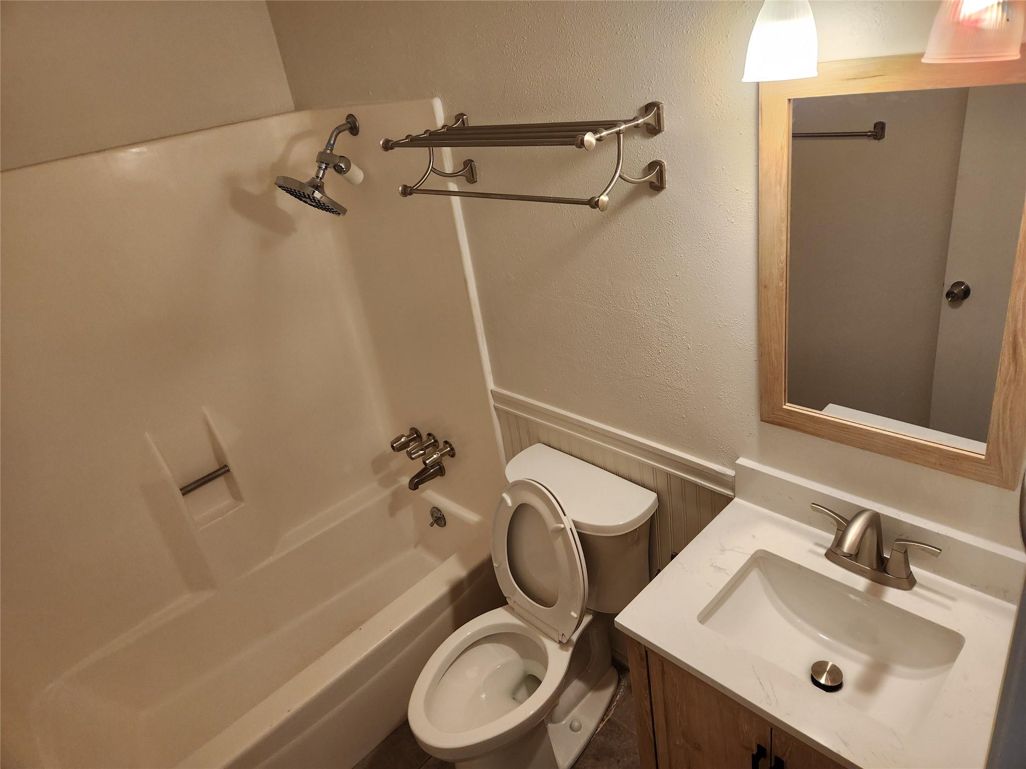 1510 Rockdale Cir # A, Austin, TX 78704