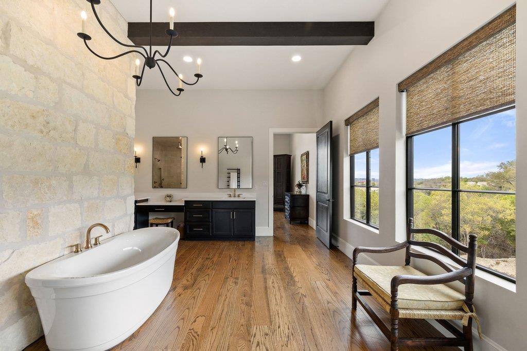 4001 Tejon Cir, Austin, TX 78734