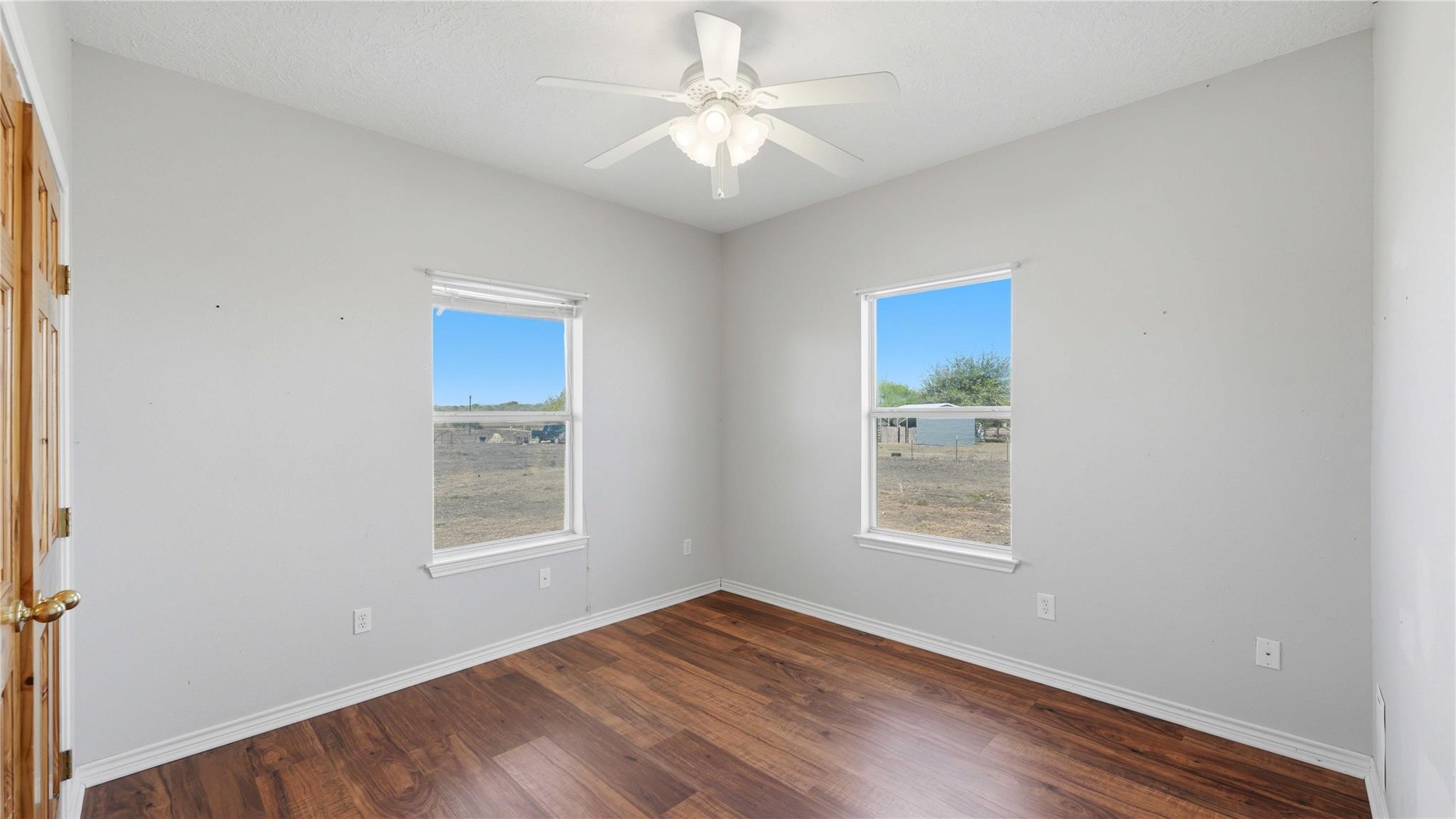 4355 SE River Rd, Martindale, TX 78655