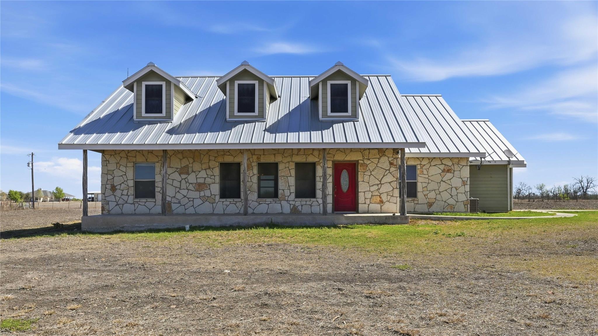 4355 SE River Rd, Martindale, TX 78655