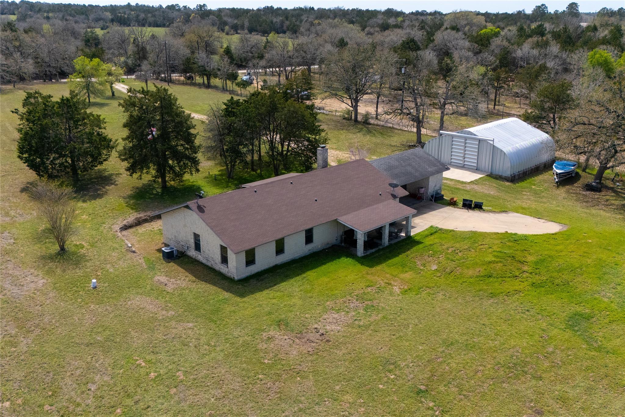 491 Herron Trl, McDade, TX 78650