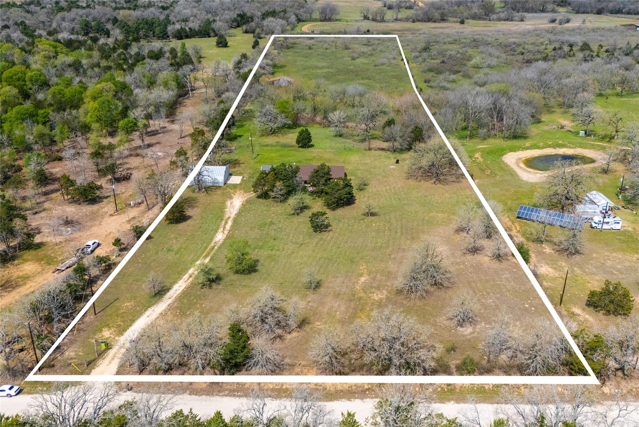 491 Herron Trl, McDade, TX 78650