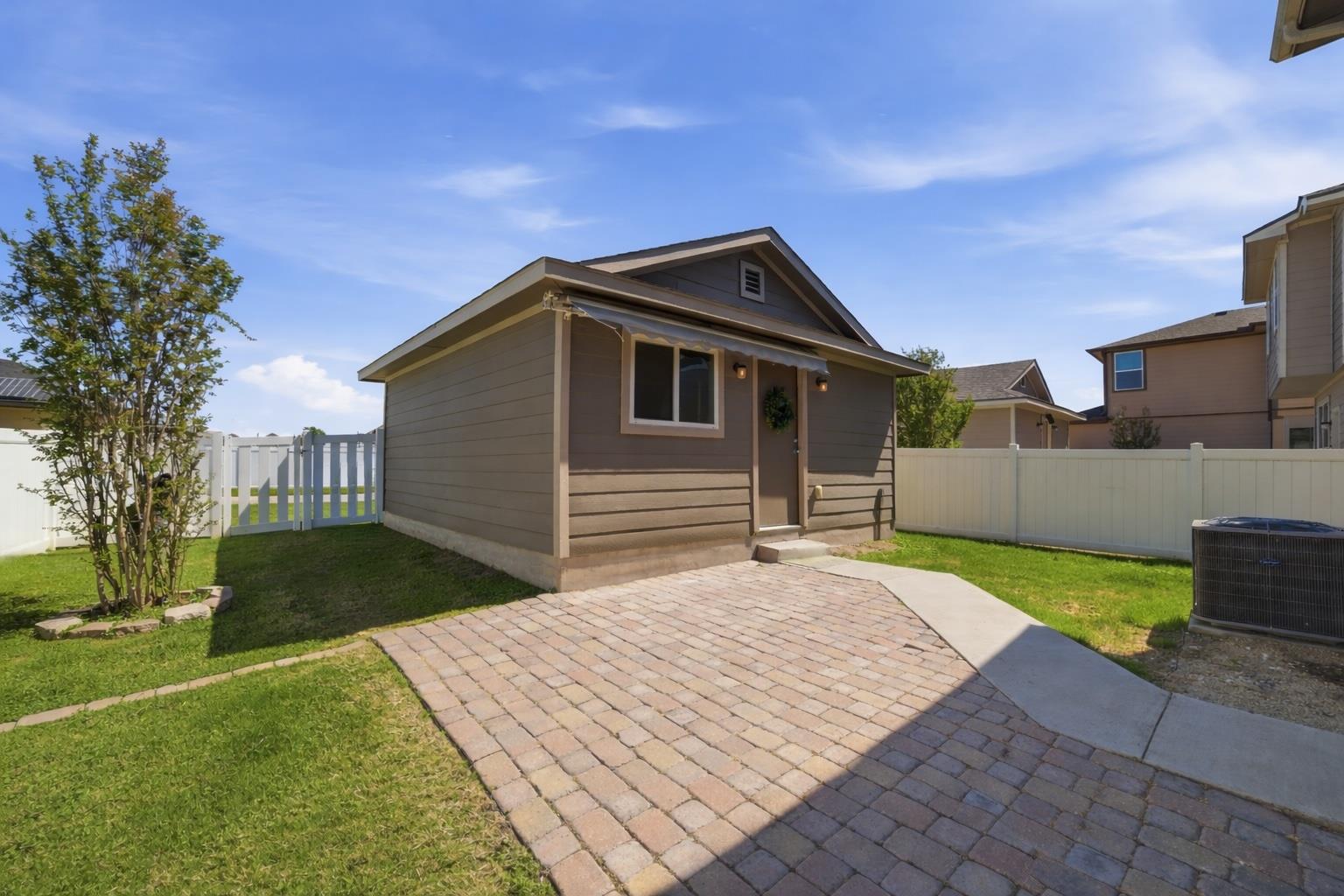 408 Craters of the Moon Blvd, Pflugerville, TX 78660