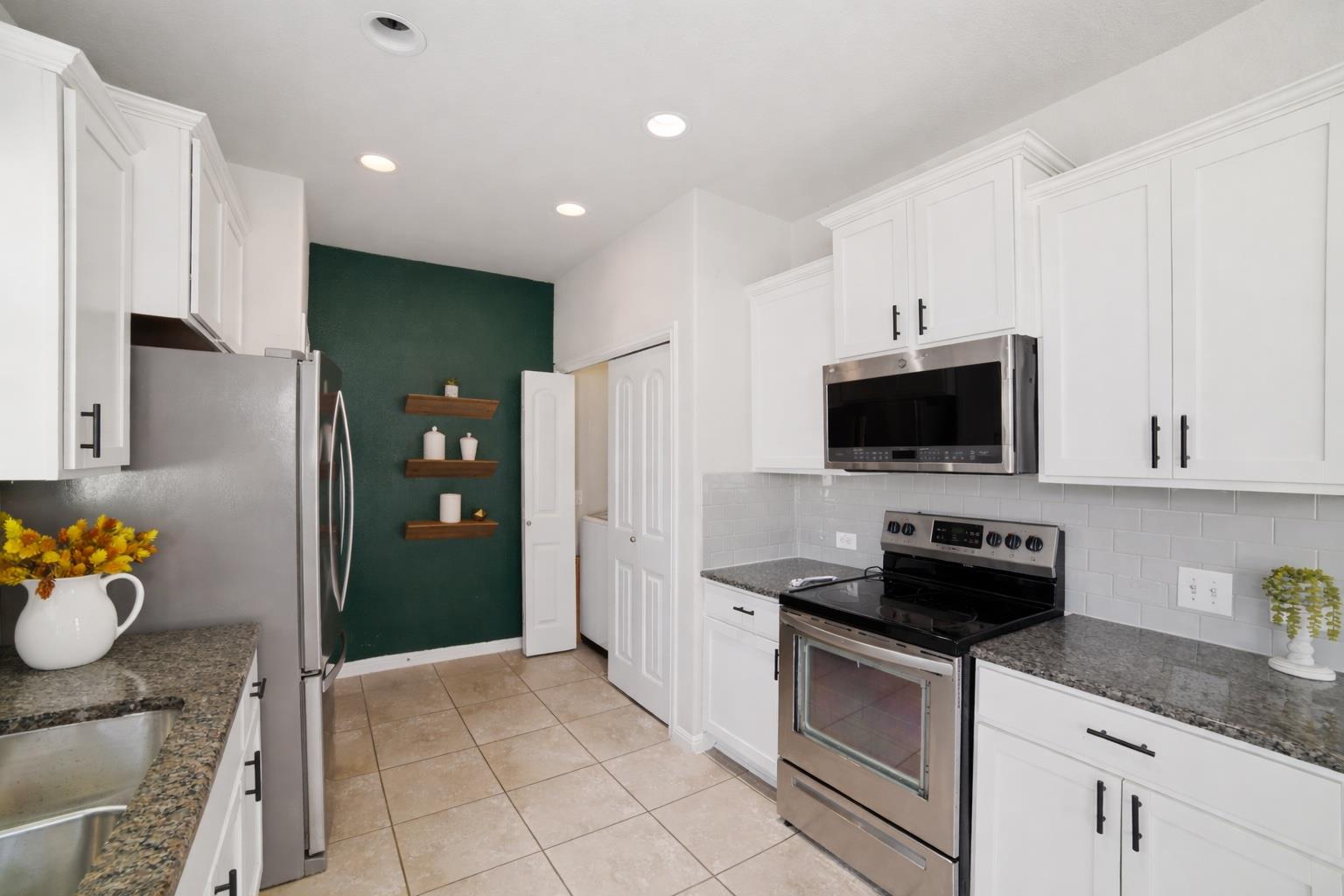 408 Craters of the Moon Blvd, Pflugerville, TX 78660