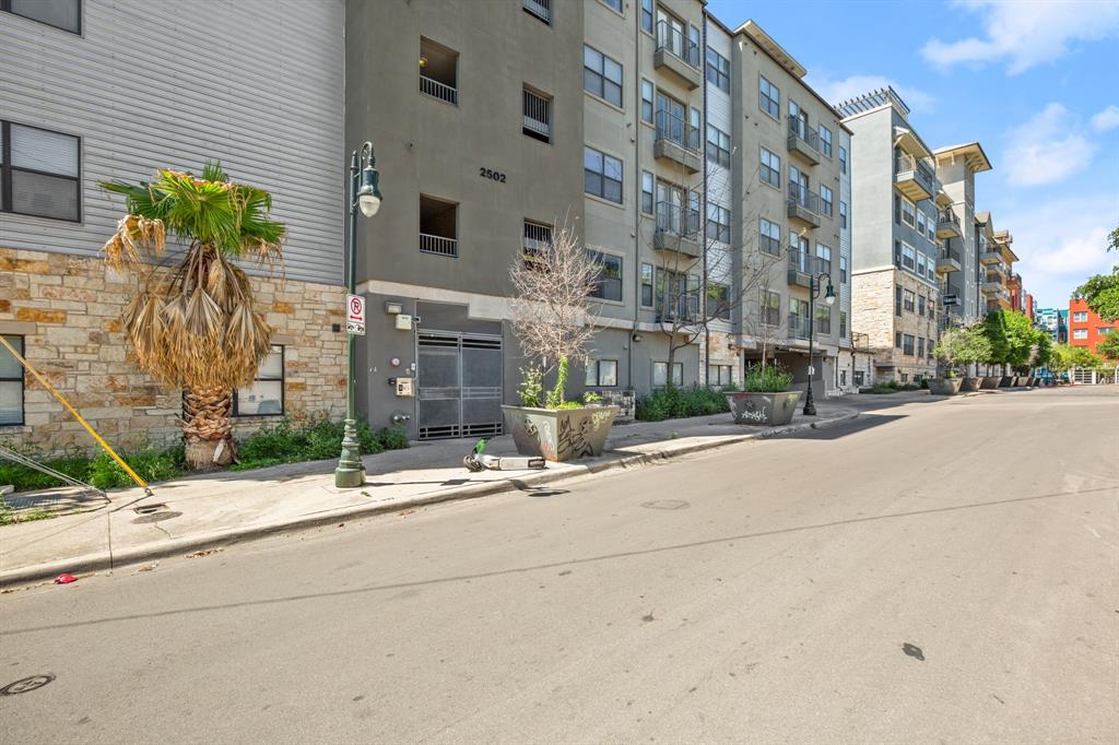 2502 Leon St # 218, Austin, TX 78705