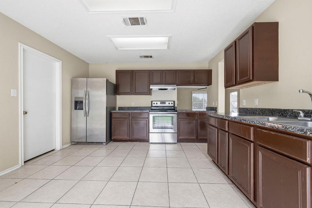 1109 Bradbury Ln, Austin, TX 78753