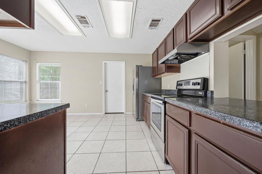 1109 Bradbury Ln, Austin, TX 78753