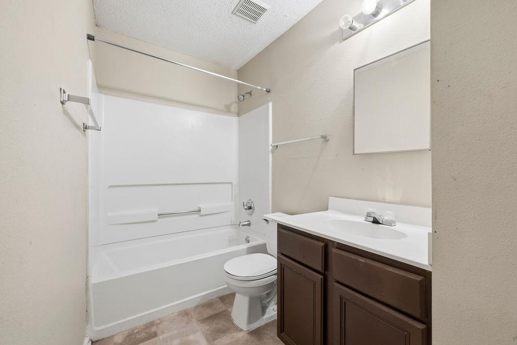 1109 Bradbury Ln, Austin, TX 78753