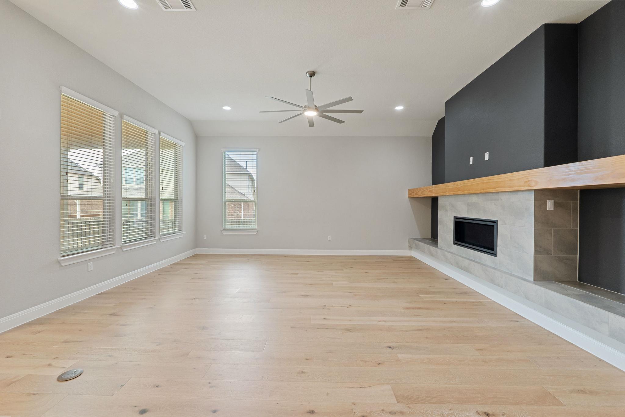 10709 Lavon Bnd, Austin, TX 78717