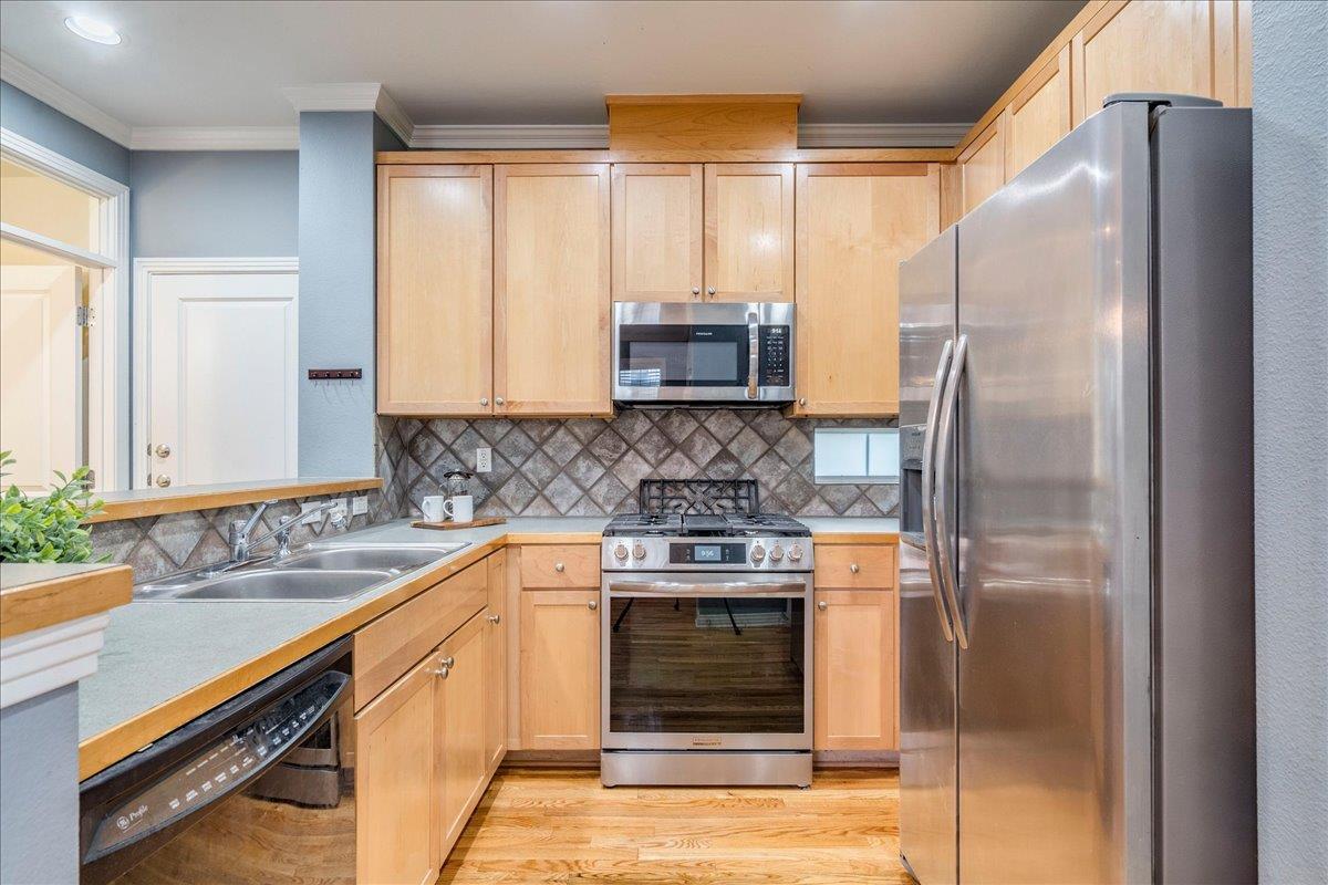 2115 Bluebonnet Ln 4A Ln # 4-A, Austin, TX 78704